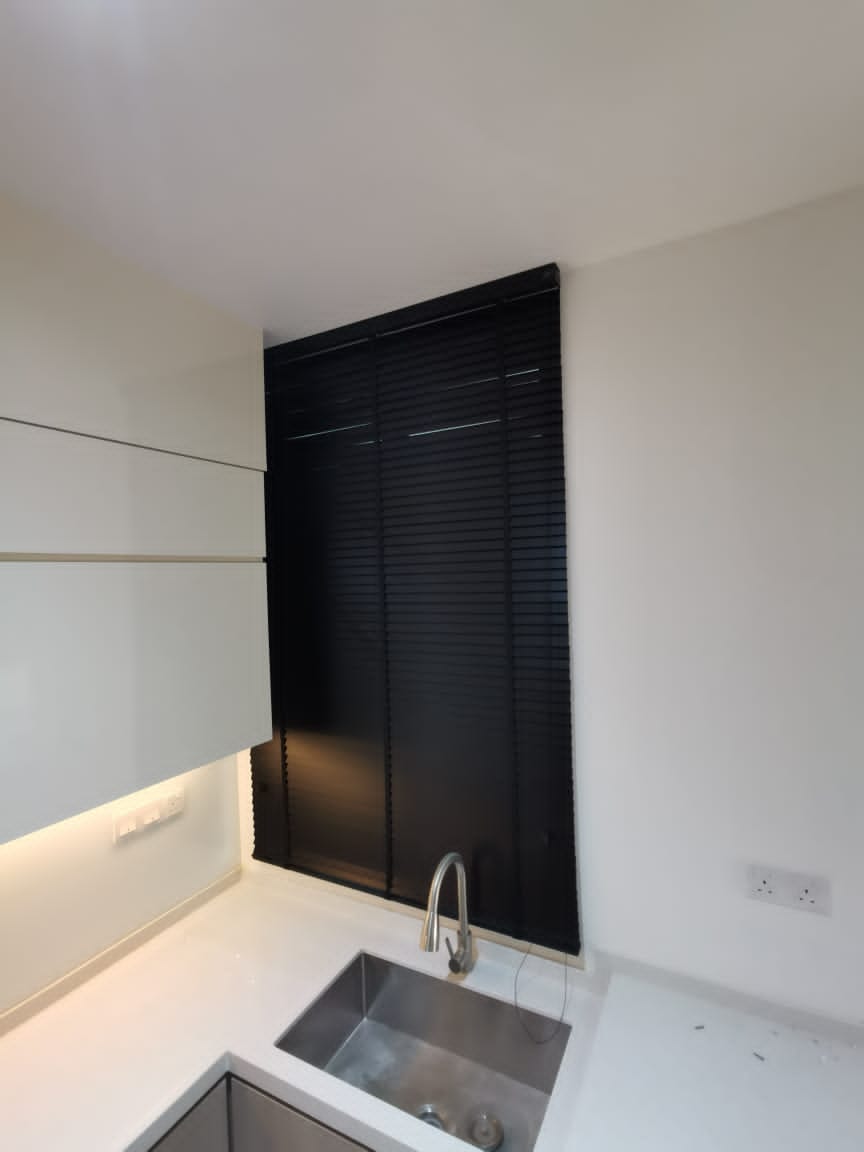TIMBER PS BLINDS & LANTEX BLIND